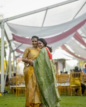 Nakshatra Murthy Instagram - Swipe to see my reaction ❤️ 
Seeing her all decked up on her big day 🌼 
Such a beautiful bride @aishwarya._pandit15