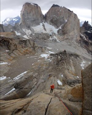 Nalle Hukkataival Instagram - Torres Del Paine 📷 @nicogantz