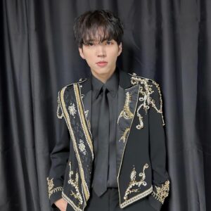 Nam Woo-hyun Instagram - 2024 7.13-14 일기
한여름 밤 무한대집회 4번째 이야기