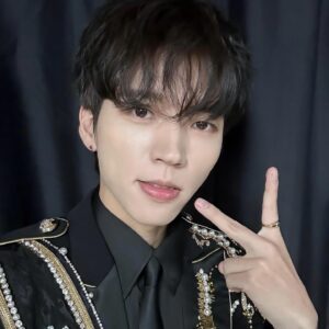 Nam Woo-hyun Instagram - 2024 7.13-14 일기
한여름 밤 무한대집회 4번째 이야기
