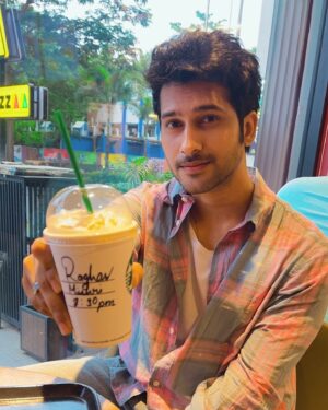 Namish Taneja Instagram - Guys tonight my show mishri 8:30pm only on @colorstv Must watch.
.
.
.
.
.
.
#allbecauseofmyfans 
#mishri
#Namishtaneja