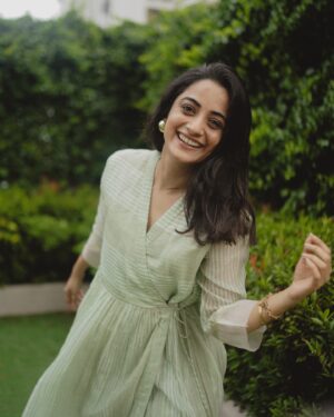 Namitha Pramod Instagram - Dreamy 🧡
📷: @merin__georg 
Styled by : @rashmimuraleedharan 
Wearing : @silpaa.in