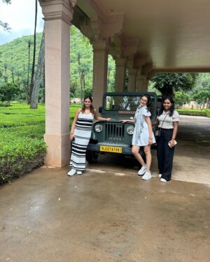 Namrata Shirodkar Instagram - Rajasthan Retreat💛🌞 #Part1