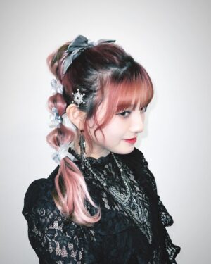 Nana Okada Instagram - 👱🏻‍♀️