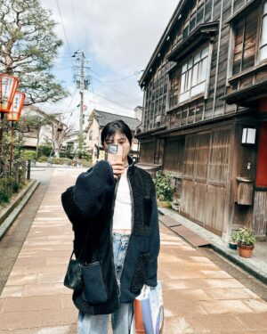 Nana Okada Instagram - 5月7日の20時から
#岡田奈々の落とし穴チャンネル
YouTube生配信をします ! 📸
久々の生配信 、是非御覧ください 。