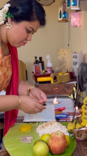 Nancy Jennifer Instagram - Ayudha pooja celebration @natures__joy office 🤩🤩🤩 #ayudhapooja #ayudhapoojai #vijayadashami