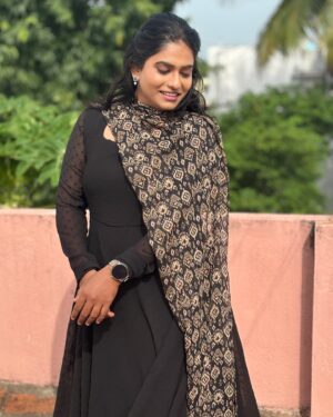 Nandhini Madesh Instagram - 🖤🖤🖤 

Customised dress from @_gina_couture 
Makeover by @pearlglitz_makeover