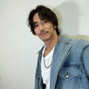 Naoki Kobayashi Instagram - デニム と デニム👖✨
#音楽の日
#やりきった感🕺
ありがとうございました♪