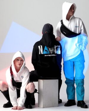 Naokiman Instagram - 本日20時からこちらのサイトでNaokiman Show × H＞FRACTALコラボ第2弾の受注予約が開始されますー！
期間は12月8日までの期間限定になるので気になる方はチェックしてみてくださいー！

https://h-fractal.shop-pro.jp/?mode=cate&csid=0&cbid=2532414

@hfractal
