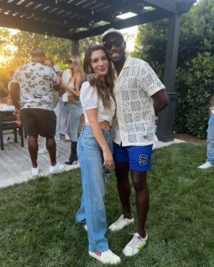 Nasim Pedrad Instagram - Dawgs, dogs and hoopin it up