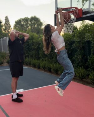 Nasim Pedrad Instagram - Dawgs, dogs and hoopin it up