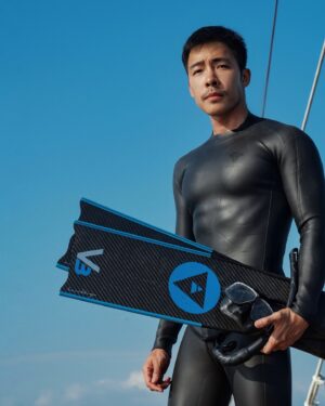 Nat Sakdatorn Instagram - Be a version of yourself that you love and enjoy. #freediver

Fins: @alchemy.blueprodigy @alchemy_hellas
Suit & Mask: @double_k_freediving @bangkokfreedivers

📷 @bigoceanworld ผู้รักการถ่ายรูปและมีความสุขทุกไดฟ์ :)