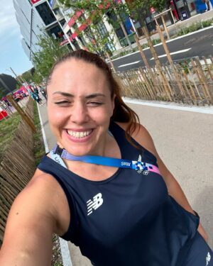 Natalia Ducó Instagram - PARIS 2024 💜 #photodump 
Deporte Rey 👑 comienza mañana! 

#Paris2024
#Olympics
#JuegosOlímpicos 
#Atletismo 
#TrackAndField 

@atleticachilena 
@teamchile_coch 
@juegosolimpicos 
@olympics 
@indchile 
@mindepchile 
@minmujeryeg