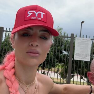 Natalie Eva Marie Instagram - A little Texas Gym 🦾🤠& Pool action👙☀️@jonathan_coyle 
-
🏋️‍♀️Workout fits: @tyrsport 
😎Sunnies: @tyrsport 
🧢Hats: @tyrsport 

💥Use My Code To Save 💸
𝐍𝐄𝐌𝐅𝐆𝐒
-
#BearNBoots #GymTanNoLaundry 😂 #SummerTimeVibes #GodBlessTexas