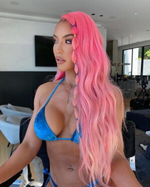 Natalie Eva Marie Instagram - We love a good little hair moment 🌸💗🎀🍭
