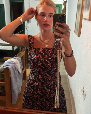 Natasa Exintaveloni Instagram - Αν είσαι καλός, να πας στην νότια Κρήτη και να μείνεις στον Κερατόκαμπο.
Αν είσαι κακός μην πας, δε θα σ’ αρέσει.
❤️