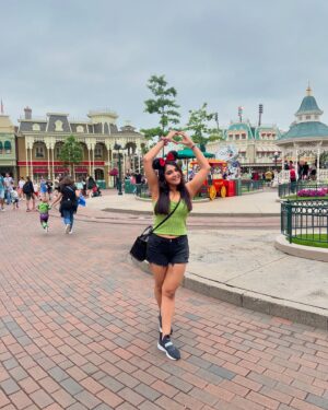 Natasha Doshi Instagram - Lost in the happiest, most magical place on Earth 💕