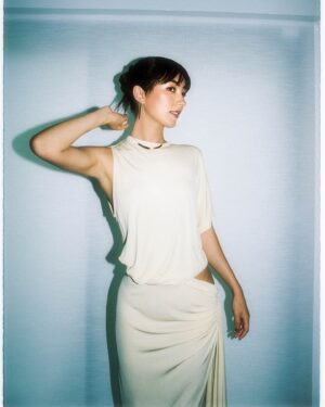 Natasha Liu Bordizzo Instagram - Film from last week 🌙
by @pheebshono