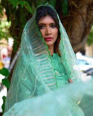 Natasha Majhi Instagram - Real beauty lies in wearing colourful salwar suits 🌷🌷 
.
.
Green suit by : @vredevogel 
📸 : @_yogeshyadav_13 
Asst by : @rdx_shivshankar_yadavanshi @jitendra5440yadav 
Management team : @kailashproductions 
Styling by : @stylist_natty

#somamajhiofficial #trendingsuit #trendingsuits #designersuit #fashionsuit #bridalsuit #latestsuits #designersuits #suit #onlinesuits #suitsforwomen #designerkurti #onlinesuit #suitsforladies #suitsforwomens #designerwomenswear #designerdressesforwomen #latestsuit #latestsuitsonline #trendingwomensfashion #fashionsuits #onlinesuitsinindia
