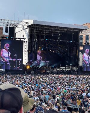 Nate Richert Instagram - One of my oldest and dearest friends gave me a miracle. A Dead show. Here are the photographable results. Sorry I cut you in half, @skiumah14 
@vegasgoody @alanag0509 @deadandcompany