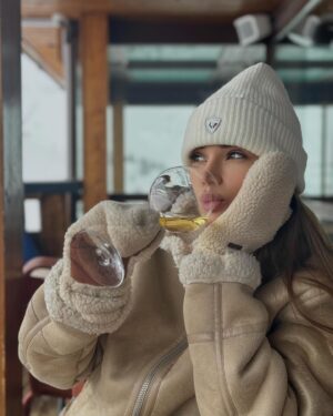 Nathalia Gomes Instagram - 🐻❄️🇫🇷