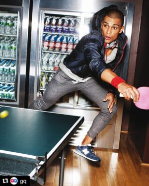 Nathan Owens Instagram - 🏓 #Repost from @gq // #Tbt ・・・
What to Wear Today: Dress for the job you want: professional ping pong player. (📷 @wattsupphoto)