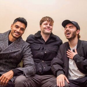 Nathan Sykes Instagram - So proud of @birdspotting. He is wonderful in White Christmas. Highly recommend if you’d like a warm musical metaphorical hug! Lovely as always to catch up with the guys! @sivaofficial @damiensanders1973