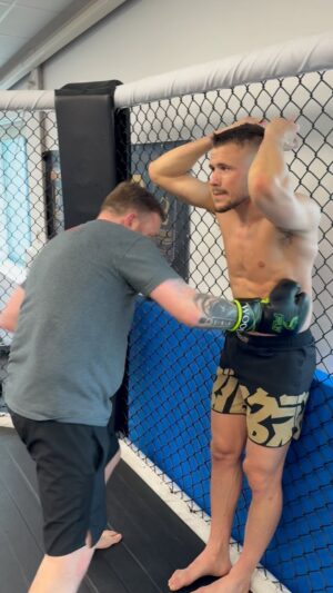 Nathaniel Wood Instagram - Bullet proof mindset. July 27th 👊🏼 @ufc 

@barryboxingcoach 🥊