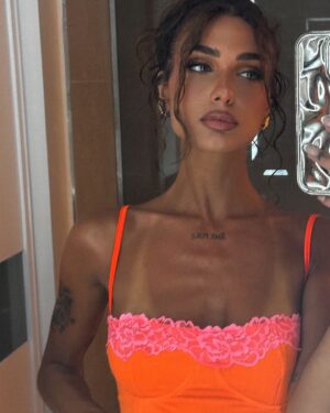 Nathanya Sion Instagram - About last Night 🧡
