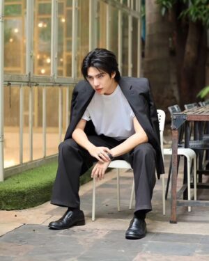Nattapol Diloknawarit Instagram - For those who love me - Thank you -