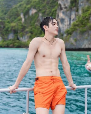 Nattawat Jirochtikul Instagram - Freshhh