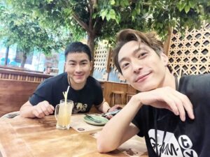 Nattharat Kornkaew Instagram - จิ้นปะหล่ะ55555 @saruoic