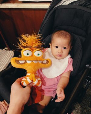 Nawapol Thamrongrattanarit Instagram - Anxiety as a gift for your niece . Here’s the result .