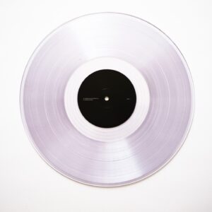 Nawapol Thamrongrattanarit Instagram - (วางขายแล้ววันนี้)
OST. 36 (vinyl edition) 
โดย วุฒิพงศ์ ลี้ตระกูล (desktop error)
ซาวด์แทร็กภาพยนตร์เรื่อง 36 ของนวพล ฉบับไวนิล , ผลิตจำนวน 300 แผ่น / ราคา 1,750 บาท (รวมส่งแล้ว)​ 
บทเพลงจากภาพยนตร์ขนาดยาวเรื่องแรกของนวพล ธำรงรัตนฤทธิ์ (2012) ถูกผลิตในรูปแบบแผ่นไวนิลครั้งแรก (2024) รวมเพลงประกอบเปียโนและกีตาร์จากฝีมือของวุฒิพงศ์ ลี้ตระกูล จากวง desktop error ที่ได้ทำการกลับมาขัดเกลาคุณภาพเสียงอีกครั้งเพื่อผลิตเป็นไวนิลโดยเฉพาะ
ภายในแพ็คเกจประกอบด้วย 
1. แผ่นไวนิล จำนวน 1 แผ่น , 2 side / จำนวน 10 เพลง 
2. แผ่นลีฟเลทรวมภาพ 36 ช็อตจากหนังพร้อมชื่อตอน , สามารถนำไปเข้ากรอบและมองผ่านแสงแดด จะเห็นภาพพร้อมชื่อตอนได้
ผลิตจำนวน 300 แผ่น 
สามารถสั่งซื้อออนไลน์ได้แล้ววันนี้ที่
https://lin.ee/nQ9TNtO
(สแกน QR จากภาพสุดท้ายก็ได้ครับ)
(***แผ่นไวนิลนี้นั้นลิขสิทธิ์เพลง การผลิต และจัดจำหน่ายทั้งหมดเป็นของอ๊อฟ วุฒิพงศ์นะครับ , นวพลจะไม่ได้ดูแลและรับผิดชอบในส่วนของการขายนี้ เราช่วยประชาสัมพันธ์อย่างเดียว - หากมีคำถามใดๆต้องรบกวนสอบถามทางไลน์นี้ของอ๊อฟครับ ***)

for international purchase   shipping 
please contact 36vinyl.official@gmail.com 
(Please note that the delivery cost will depend on the country.)
