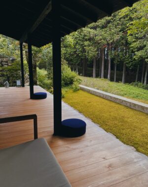 Nawapol Thamrongrattanarit Instagram - donkou kissafang , kyoto // a private library where offers you a book , a drink , cypresses and silence. Sitting there for 2 hrs seems like sleeping in timeless room.