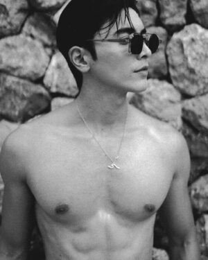 Nawasch Phupantachsee Instagram - ช่วงนี้อากาศมันร้อนนะ🫣🔥🌞
