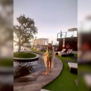 Nayamat Handa Instagram - Tropic like it’s hot 🥵 

#hiltonpattaya #igers #igersindia #instagram #instagood #instadaily #explore #explorepage #exploremore #goviral #trending #explorar #fashion #style #blogger #influencer #artist #fashionista #fashionstyle #fashionblogger #stylefashion #styleblogger #styleinspo #styleinspiration #thailand #swimsuit #lifestyleblogger #luxurylifestyle #sunset_pics #sunset