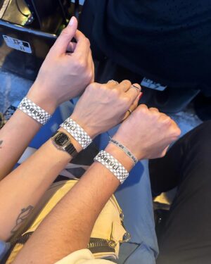 Nazlı Senem Ünal Instagram - ‘Dirmit’ kız Nezo , özgürleşmesine vesile olan Hako ve onlarla gurur duyan Nazo 🥺