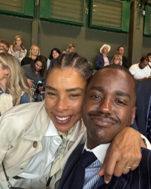 Ncuti Gatwa Instagram - Brilliant tennis. Brilliant company 🎾

Thank you @ralphlauren x @britishvogue 

And shout out to my Wimbledon partner in crime @emilybilverstone1 …Silly (me) and Billy strike again … what a treat of a day 🍓 😌

Hair @chris7_okonta 
Wearing @poloralphlauren 
Styled by @felicitykay ❤️