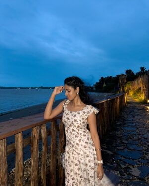 Neha Chowdary Endluri Instagram - After hours 🪩✨ #swipe 

#neha_nani #nehachowdary #goa