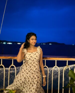 Neha Chowdary Endluri Instagram - After hours 🪩✨ #swipe 

#neha_nani #nehachowdary #goa