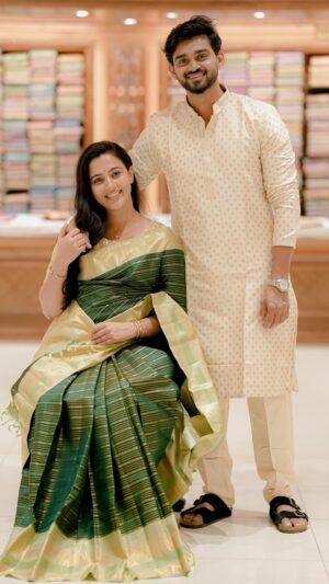 Neha Gowda Instagram - Mommy deserves the best🤰

So, Pothys has opened its second showroom in Bengaluru and the big long wait to update my wardrobe is over! Pothys got styles that matched with my mommy glow! ✨

Your ultimate destination for fashion and lifestyle, 
Pothys offers everything from exquisite Traditional Silks to trendy Everyday Wear for Women, Men, and Kids. 
👕👗👖🥻

Aashada Sale at Pothys amazed me! The offers include up to 50% off on all purchase, extra discount vouchers, and buy 1 get 1 free offers! 

And thanks to @chandangowda18 for being the best husband and taking me shopping ❤️

Visit📍 Pothys, Satellite Town, Kasturba Nagar, Mysore Road today!

#nehaandchandan #nehachandanxpothys #fashiontrends #instagram #mensfashion #trending #explorepage #instagram #pothys #pothysofficial