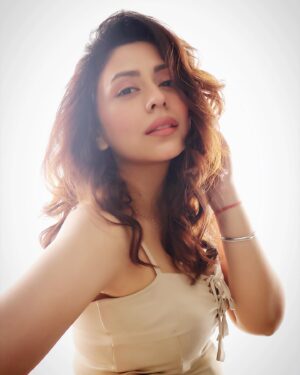 Neha Sargam Instagram - बन मस्का   चाय! 
.
.
.
.
.
.
.
@mayank99683 @_charismastudio @hmua_rakshapatel._