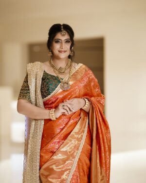 Neha Saxena Instagram - Neha Saxena @nehasaxenaofficial radiates timeless beauty in our Kanchipuram saree, her elegance and poise perfectly complementing the saree’s rich tradition✨

@midhun.mohan_ 
@teamnehasaxena 
@gmfldubai 
@draping_damini 
@alameen_fashion_jewels

#gmfl  #dubai🇦🇪 #dubai #fashionshow #nehasaxena #teamnehasaxena #parimalmehta #lokeshsharma #bollywood #actress #movie #malayalamcinema #malayalam #cinema #celebrity