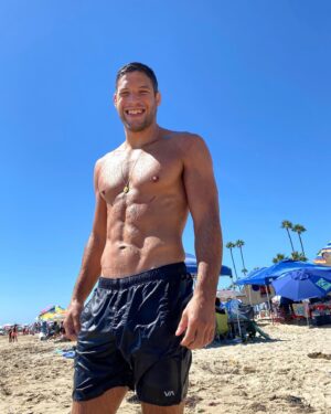 Neiman Gracie Instagram - 📍California 🏝️🐬😁