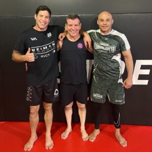 Neiman Gracie Instagram - Obrigado Mestre @dede_pederneiras 
pela excelente aula. eu já era seu fan e agora sou mais ainda 🙇🏻‍♂️ and it’s always great to be around one of my best friends @aliabdelaziz he always has my back since day 1 ♥️