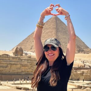 Nermin EL Fee'y Instagram - #_يوم تاريخي وحضاري وثقافي وفخر لمصر الحضاره # _اجمل الايام _❤️🌺🤣🌹😍# @nermine_elfeky 🌺