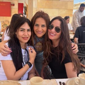 Nermin EL Fee'y Instagram - #_يوم تاريخي وحضاري وثقافي وفخر لمصر الحضاره # _اجمل الايام _❤️🌺🤣🌹😍# @nermine_elfeky 🌺