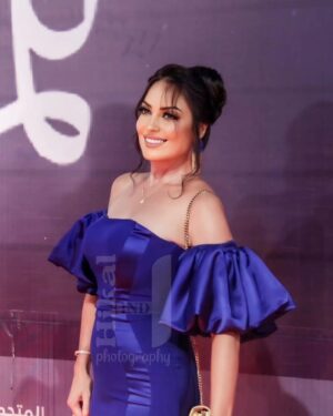 Nermin EL Fee'y Instagram - #من_مهرجان_المسرح_القومي_المصري_الدوره_ال16_تحت_اسم الفنان القدير _الزعيم_عادل_امام_#_مبروك_لاخويا_الفنان_محمد_رياض_رائيس المهرجان_الف مبروك لكل المكرمين_ وسعيده_ بتقديم_جائزه_الفنان القدير المتميز_خالد_الصاوي# @Many thanks to
#@nourfathallah _by# @saphircouture _for_MY_NICE_DRESS🙏
#@samehhanafy (MAKEUPARTIST)
#@sherif__abdeen
_professional_hairdresser# @🙏❤️😍