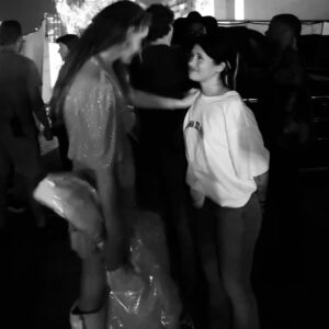 Nessa Barrett Instagram - from listening to ur vinyls in my bedroom to singing with u on stage. my heart is so full i love u Lana <3